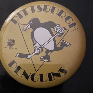 Vintage Pittsburgh Penguins Pin